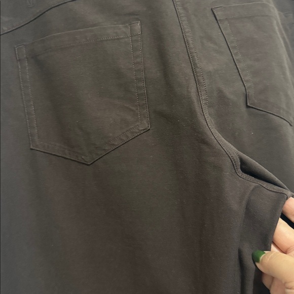 LULULEMON Like New Citysleek mid-rise barrel leg pants light utilitech espresso - Picture 9 of 10